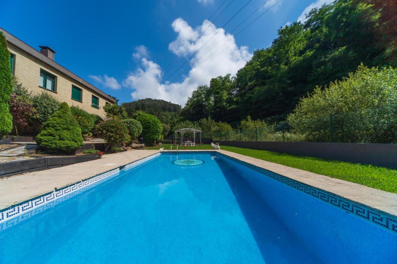 Sarren Villa Pool Бермео Экстерьер фото