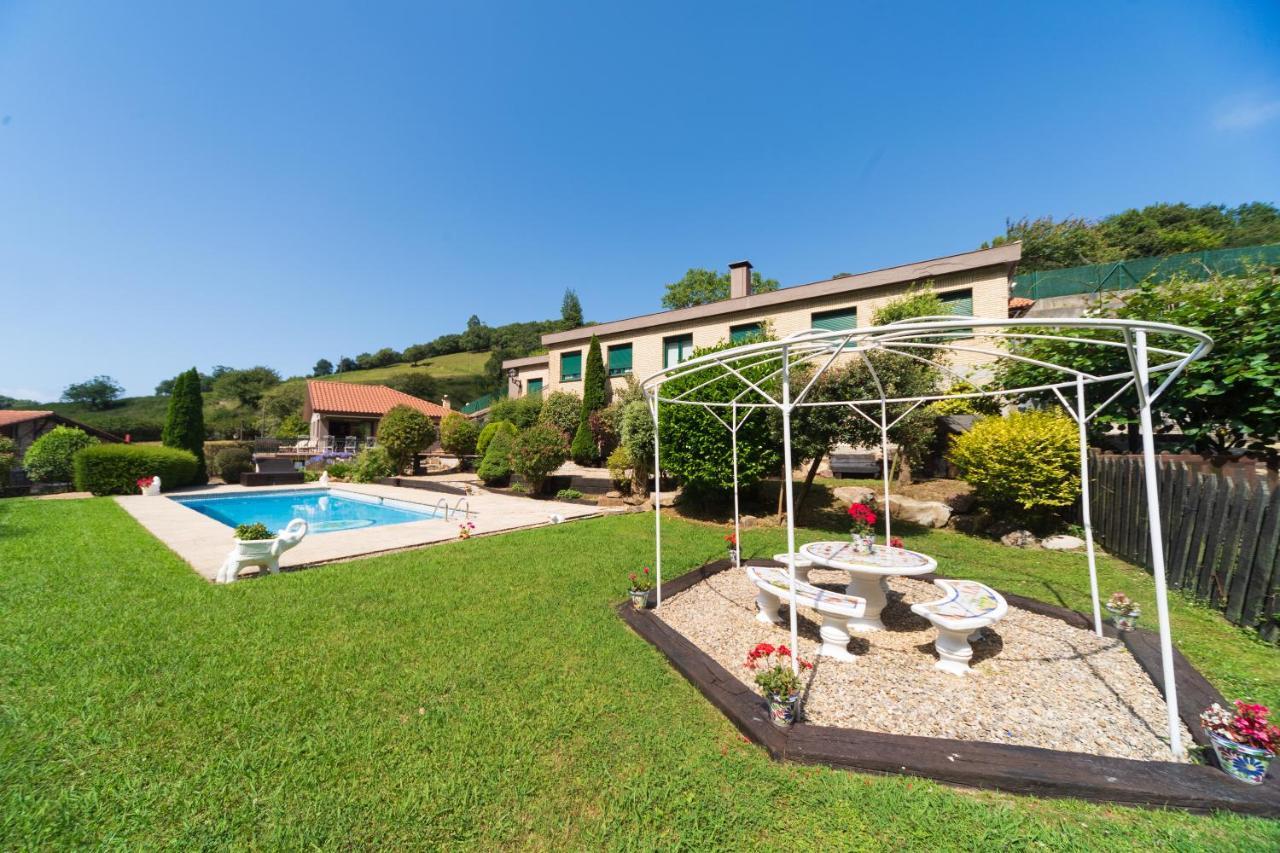 Sarren Villa Pool Бермео Экстерьер фото