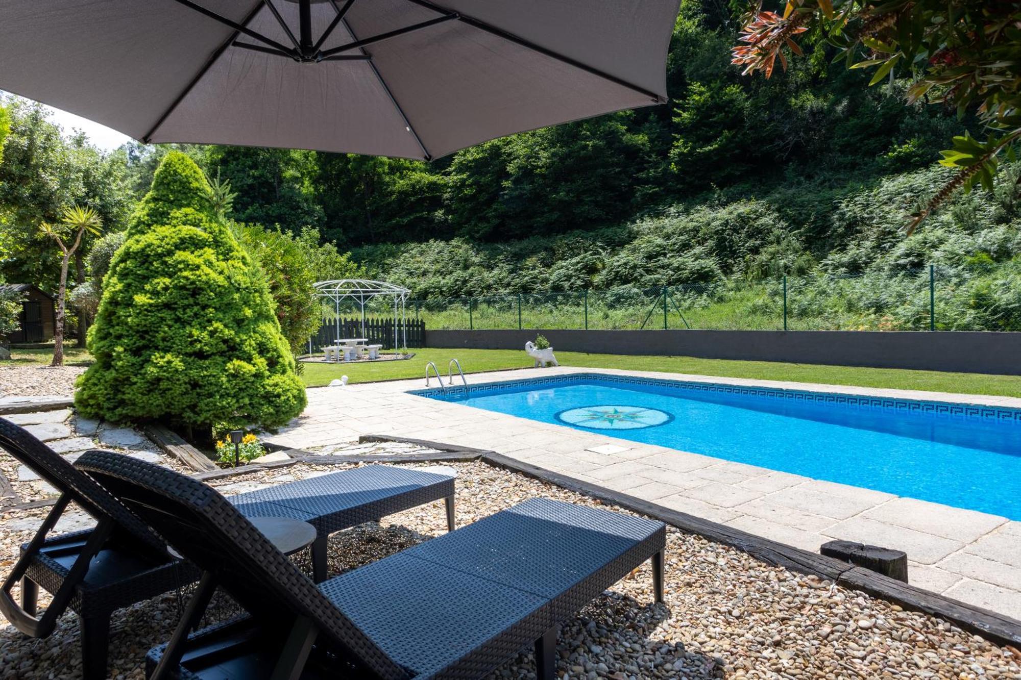 Sarren Villa Pool Бермео Экстерьер фото