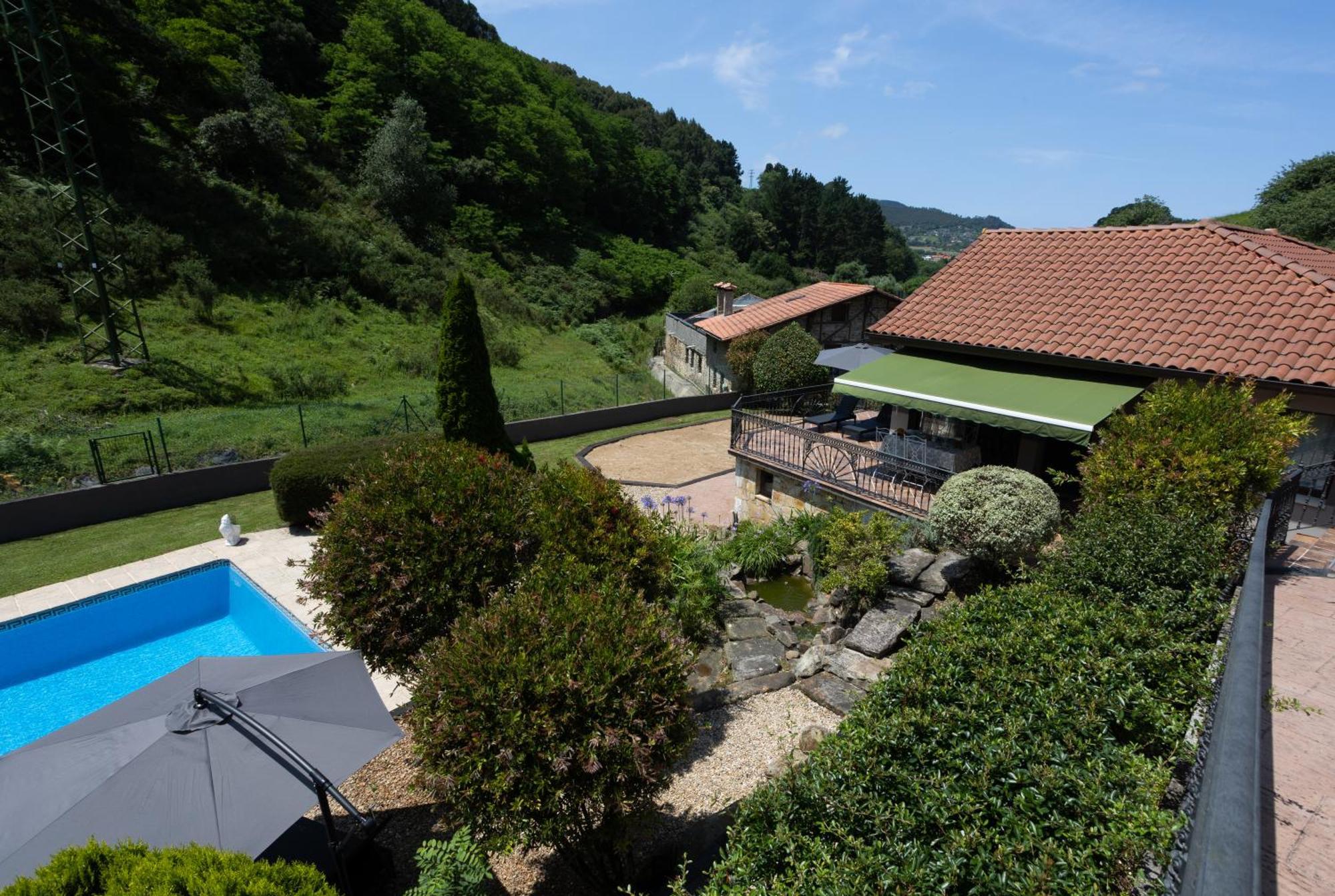 Sarren Villa Pool Бермео Экстерьер фото