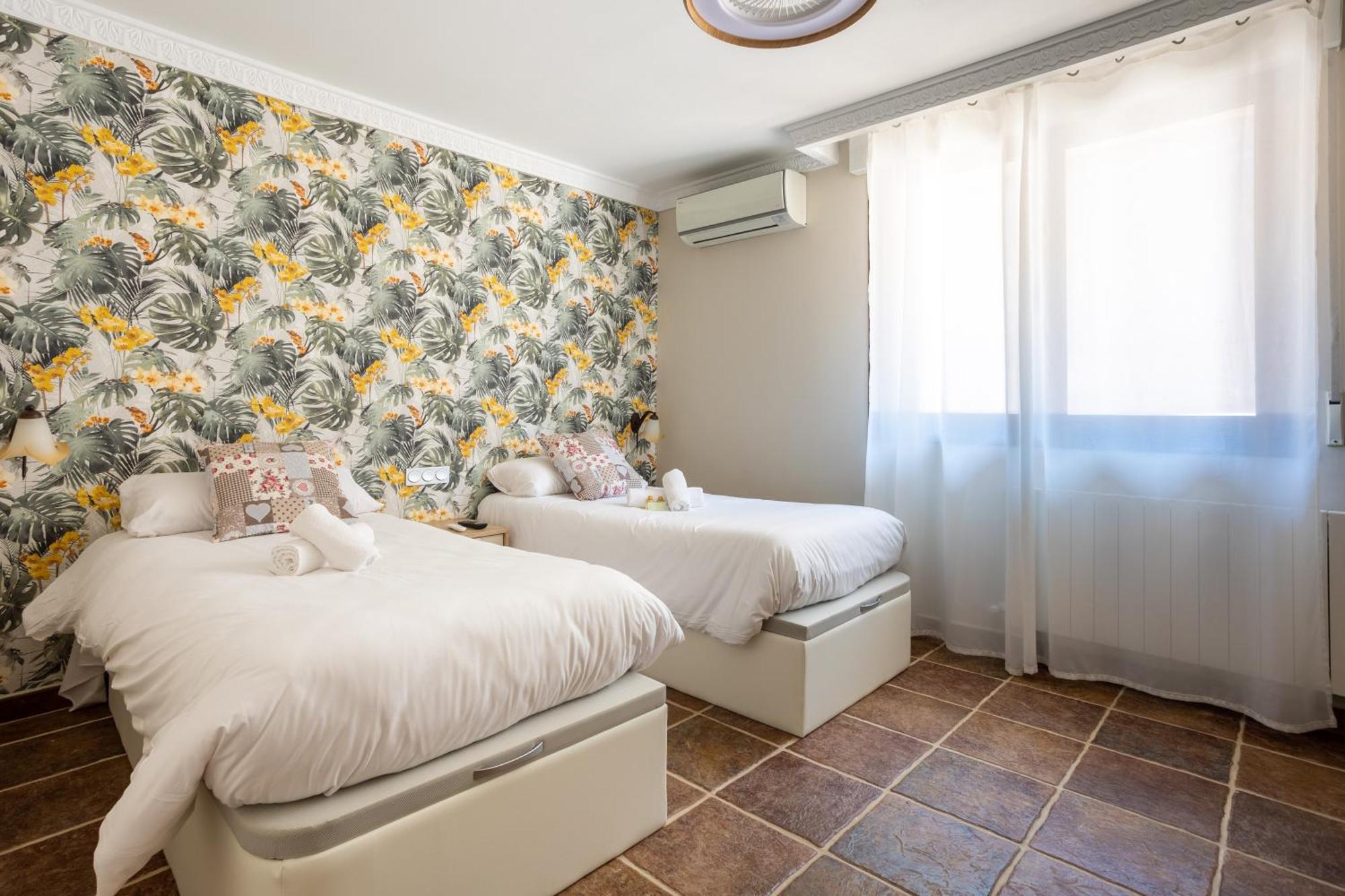 Sarren Villa Pool Бермео Экстерьер фото